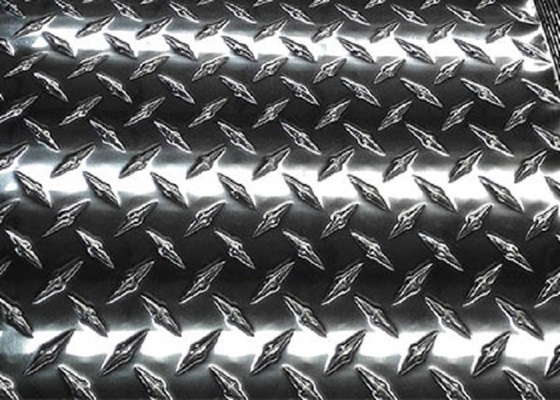 La Cina Il piatto resistente del diamante dell'alluminio 3003 di slittamento facile fabbrica per i rimorchi fornitore