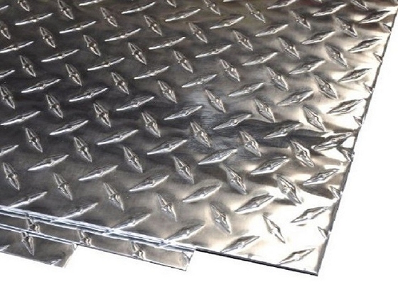 La Cina Bobina di alluminio del peso leggero 1100 di alluminio morbidi del piatto del diamante con il rivestimento del PVC fornitore