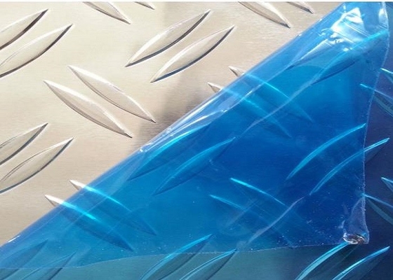 La Cina Macini il rivestimento Diamond Metal Sheet 3003 strato di alluminio della bobina 5052 6061 con il film del PE del PVC fornitore