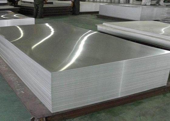 La Cina Piatto normale di alluminio su misura con il lato del film uno del PE 1050/1060/1100/1235 fornitore