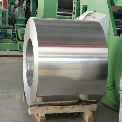 La Cina 1050 1100 3003 bobina di alluminio rivestita di colore del grado di 1060 leghe hanno personalizzato la larghezza 400-1500mm fornitore