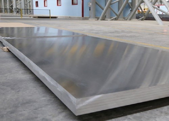 La Cina Abitudine di dimensione del piatto dello strato dell'alluminio di resistenza della corrosione 3003 con buona saldabilità fornitore