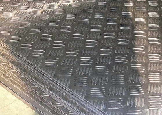 La Cina Piastra striata in alluminio con bordo a fessura per uso industriale antiscivolo fornitore